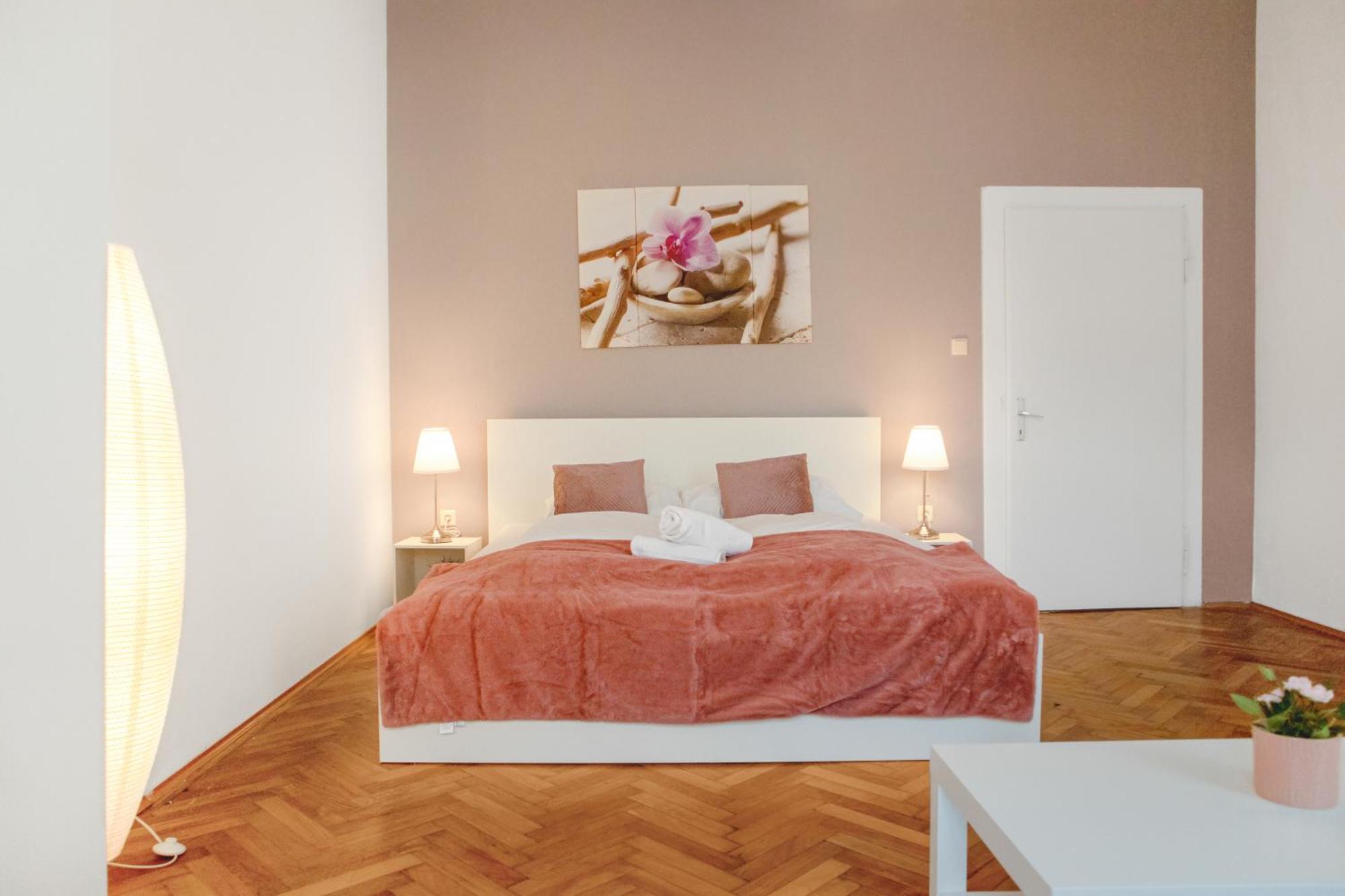 Commodious 3Br Apt. Ideal For Families And Friends Apartment เวียนนา ภายนอก รูปภาพ