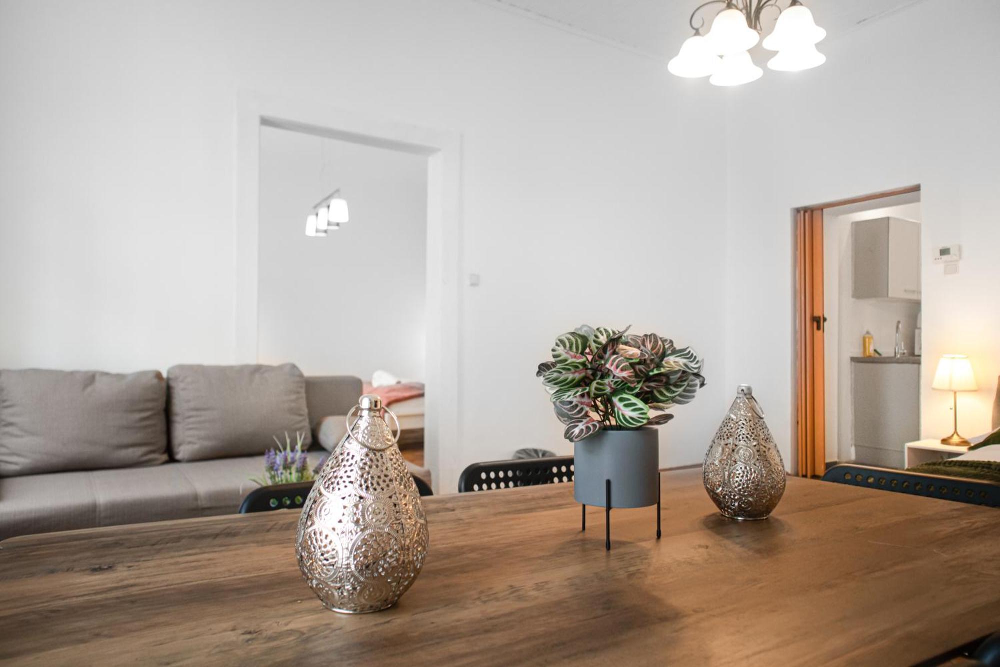 Commodious 3Br Apt. Ideal For Families And Friends Apartment เวียนนา ภายนอก รูปภาพ